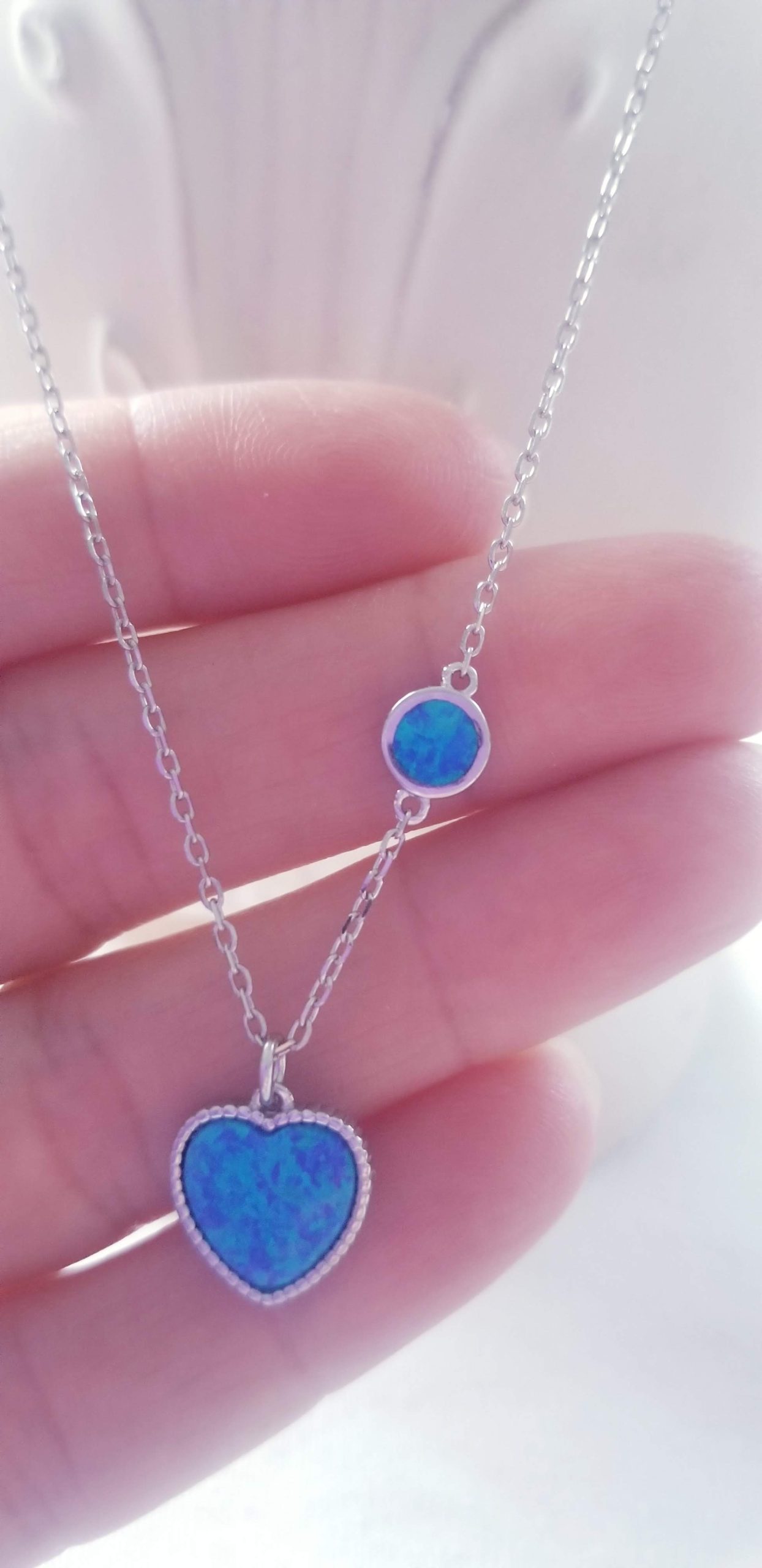 Necklace Emulated opal with heart and circle .jpg picture